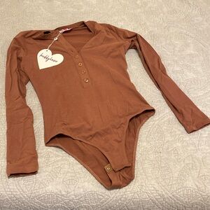BUDDY LOVE: Long-Sleeved Body Suit